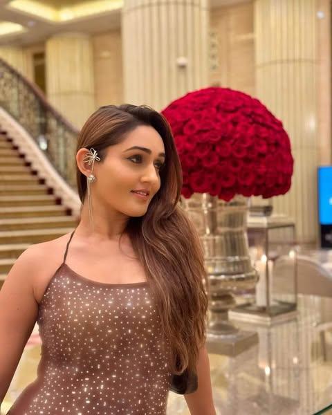 tanya-sharma-is-a-sight-to-behold-in-white-dress